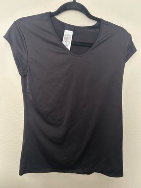 Women's Black Short Sleeve Crewneck Tee - Classic Everyday Top Domyos size XS